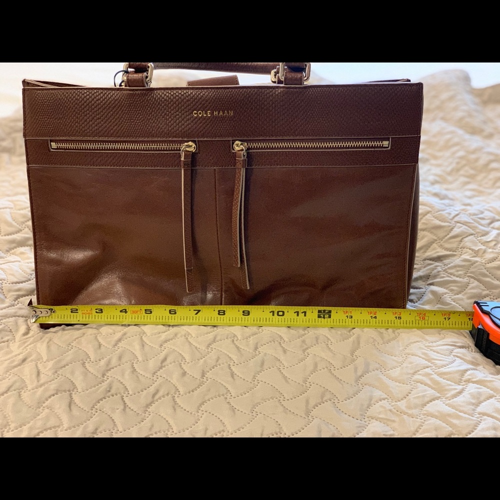 Cole Hahn Large Tote - REESE - Picture 14 of 15